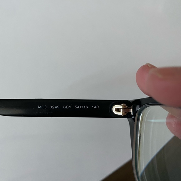 Versace Glasses - Picture 12 of 13